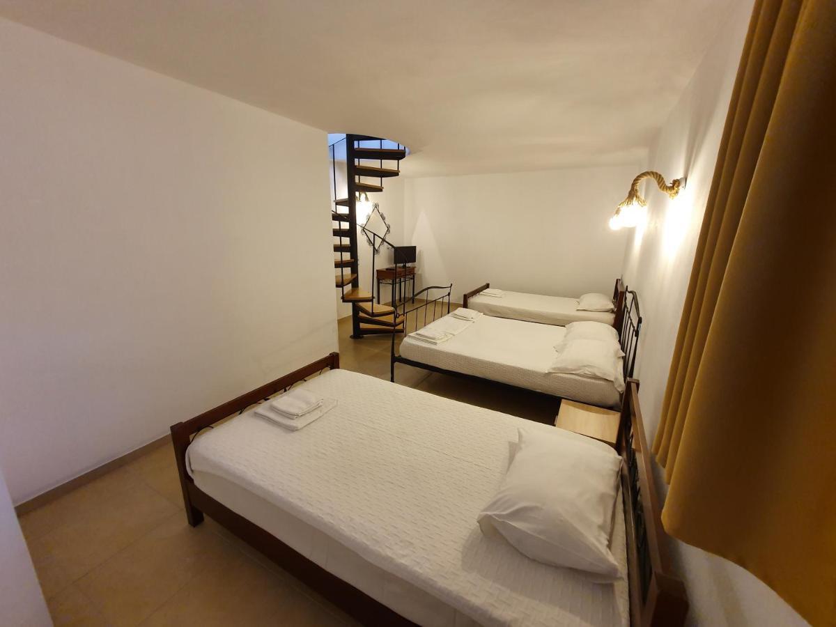 Sahas Apartments Mykonos Town Esterno foto